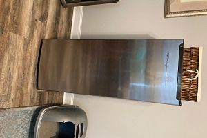 Moving sale