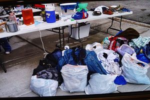 NICE GARAGE SALE IN GOOD LOCATION April 25, 9AM -1PM (Las Vegas)