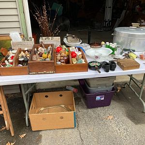 Yard sale photo in Hooksett, NH