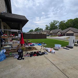 Yard sale photo in Huntsville, AL