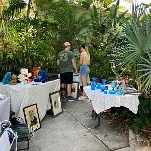 Yard sale photo in Fort Myers, FL