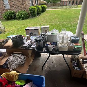 Yard sale photo in Memphis, TN