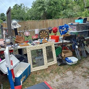 Yard sale photo in Gulfport, MS