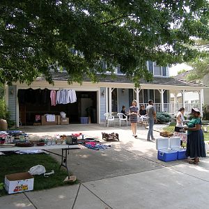 Yard sale photo in Gaithersburg, MD