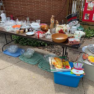 Yard sale photo in Chicago Heights, IL