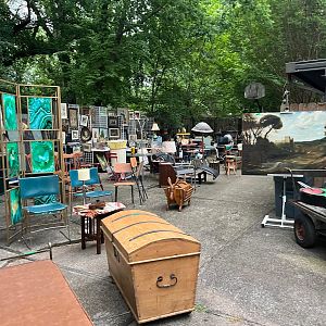 Yard sale photo in Hot Springs National Park, AR