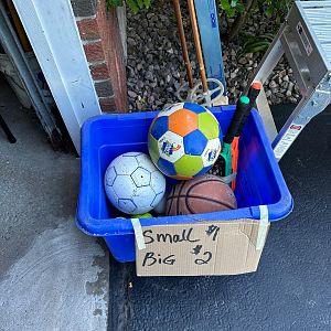 Yard sale photo in Liverpool, NY