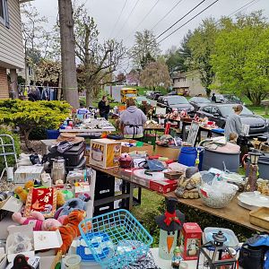 Yard sale photo in Harrisburg, PA