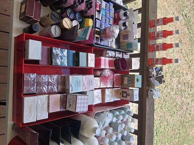 Yard sale photo