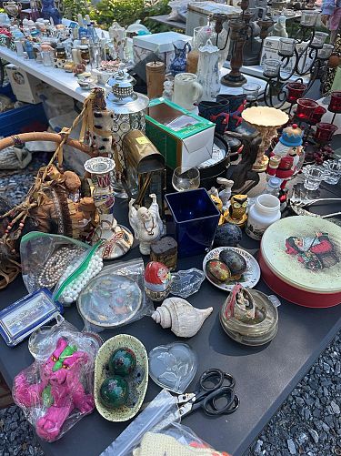 HUGE Yard sale!! May 30 & 31 photo