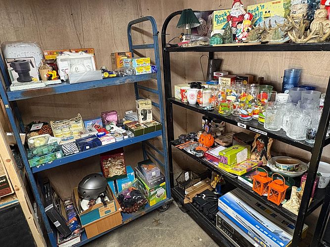 Estate Cleanout Mega Sale Everything $3 or Less June 4-6 , 80s,90s,Y2k photo