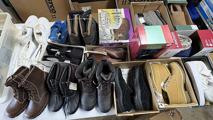 Estate Cleanout Mega Sale Everything $3 or Less June 4-6 , 80s,90s,Y2k photo