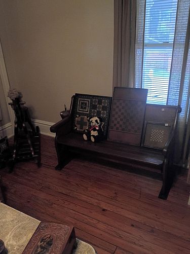 Inside Tag/Yard Sale photo