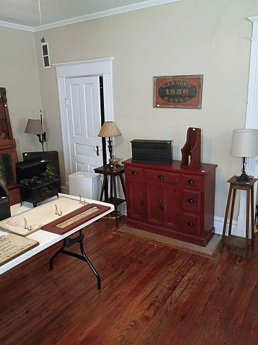 Inside Tag/Yard Sale photo