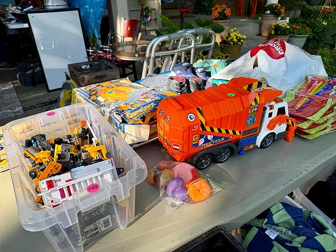 Sale thumbnail 5