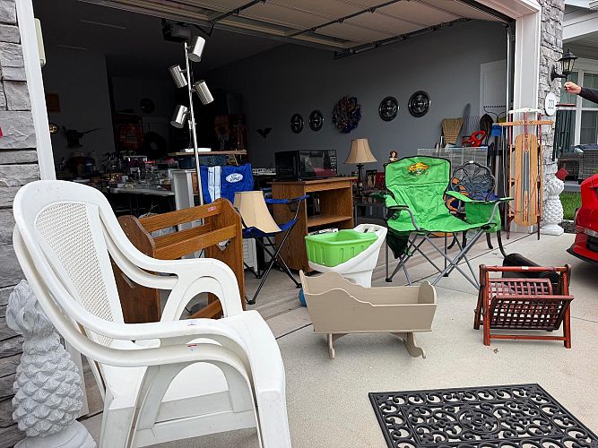 Amblebrook of Gettysburg Community Yard/Garage Sale rain or shine.